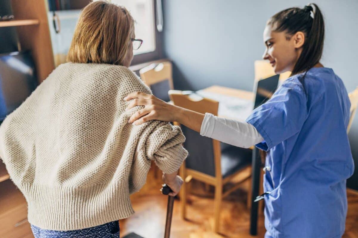 service d'aide à domicile pour votre proche